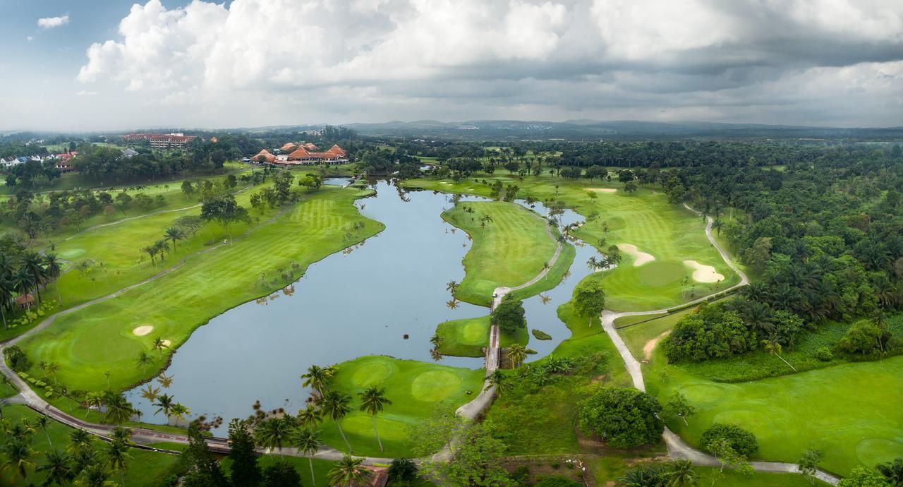 Le Grandeur Palm Resort Johor Kulai Extérieur photo